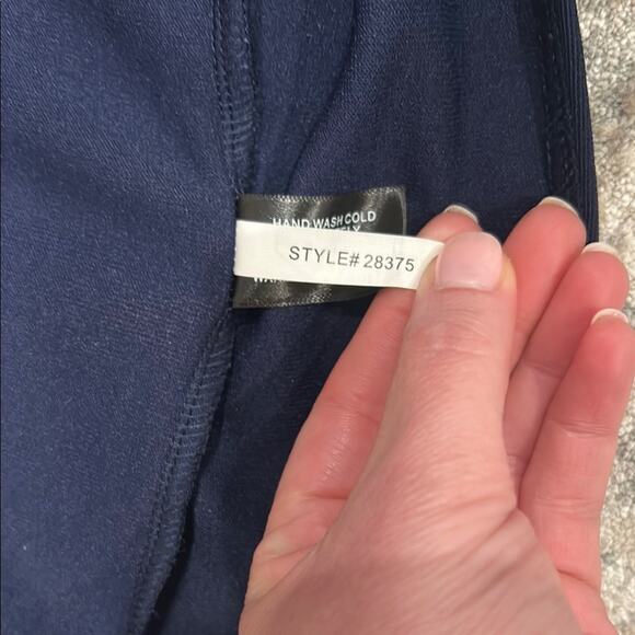 Boston Proper Beyond Travel Navy Blue Sheath V Neck Grommet Dress Size Small - Picture 15 of 15